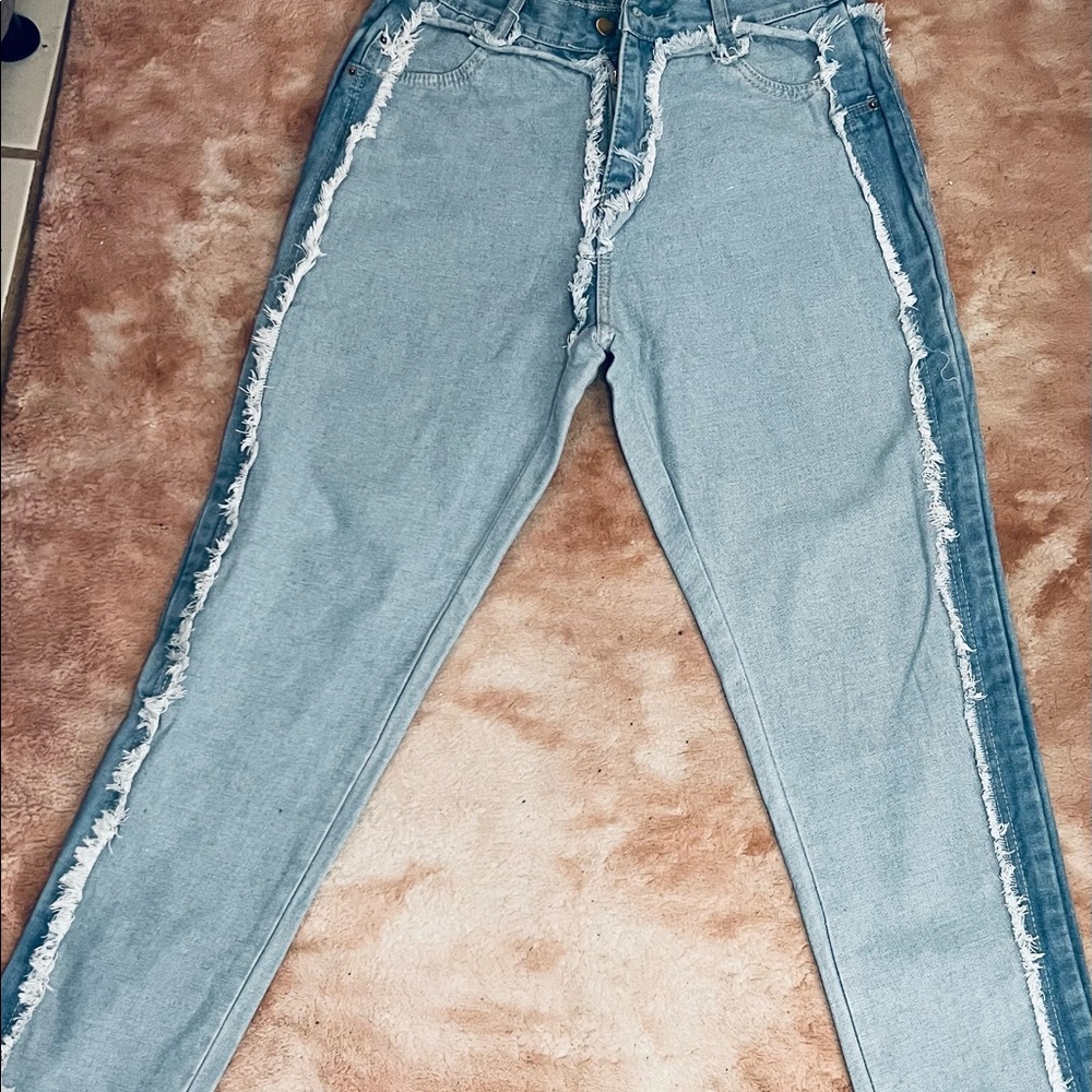 Size Small Pants  2-toned pants w/ fringe on both sides . Streetwear.